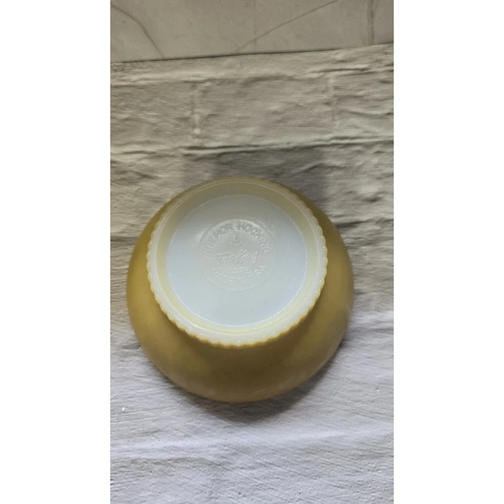 Fire King Yellow Milk Glass Bowls Set Of Two Bowls With Ribbed Bottom Vintage